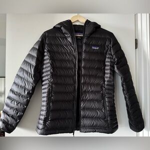 Patagonia Down Sweater Hoody - Black (M)